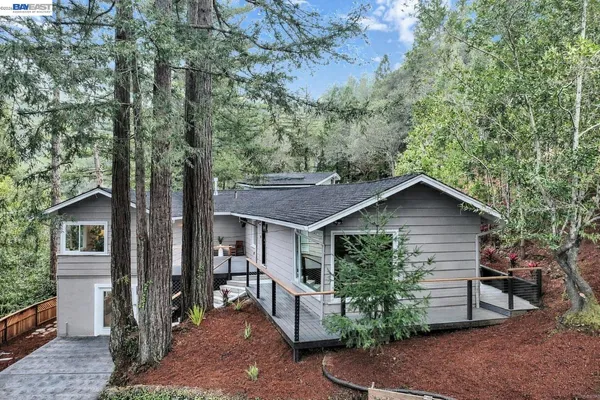 $2,495,000 | 90 Upper Briar Road, Kentfield, CA 94904