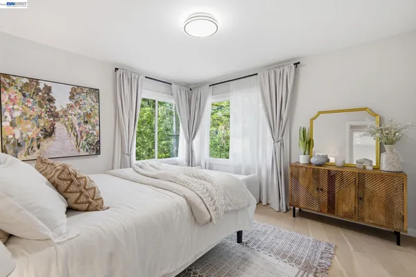 $2,495,000 | 90 Upper Briar Road, Kentfield, CA 94904