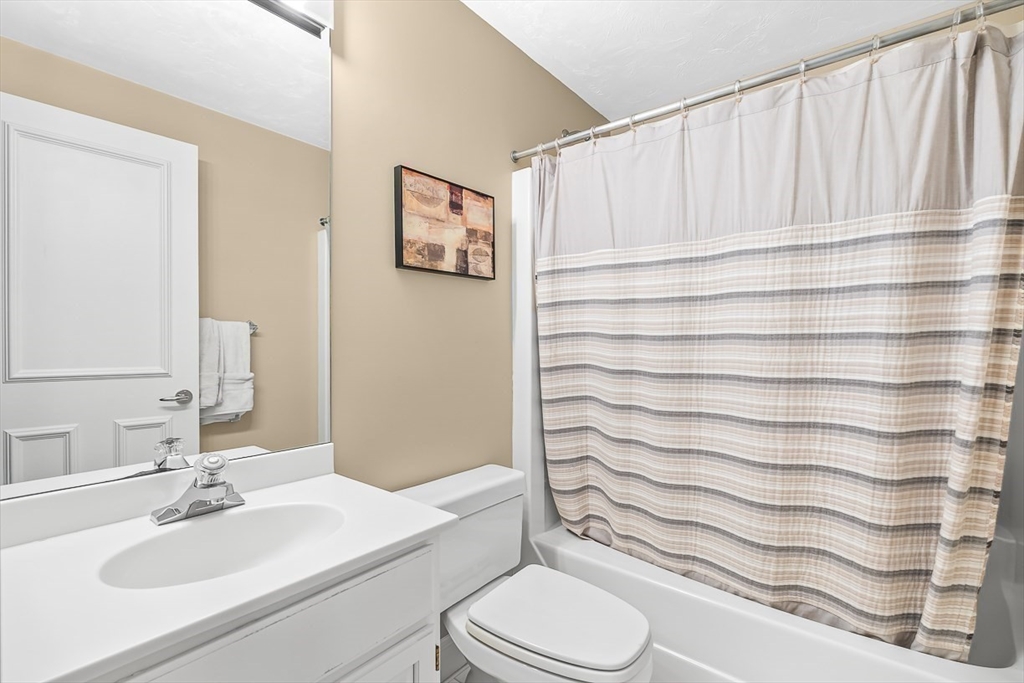 7 Wainwright Road, Unit 30 Winchester, MA 01890 - Photo 26 of 31 Gallery Image 26