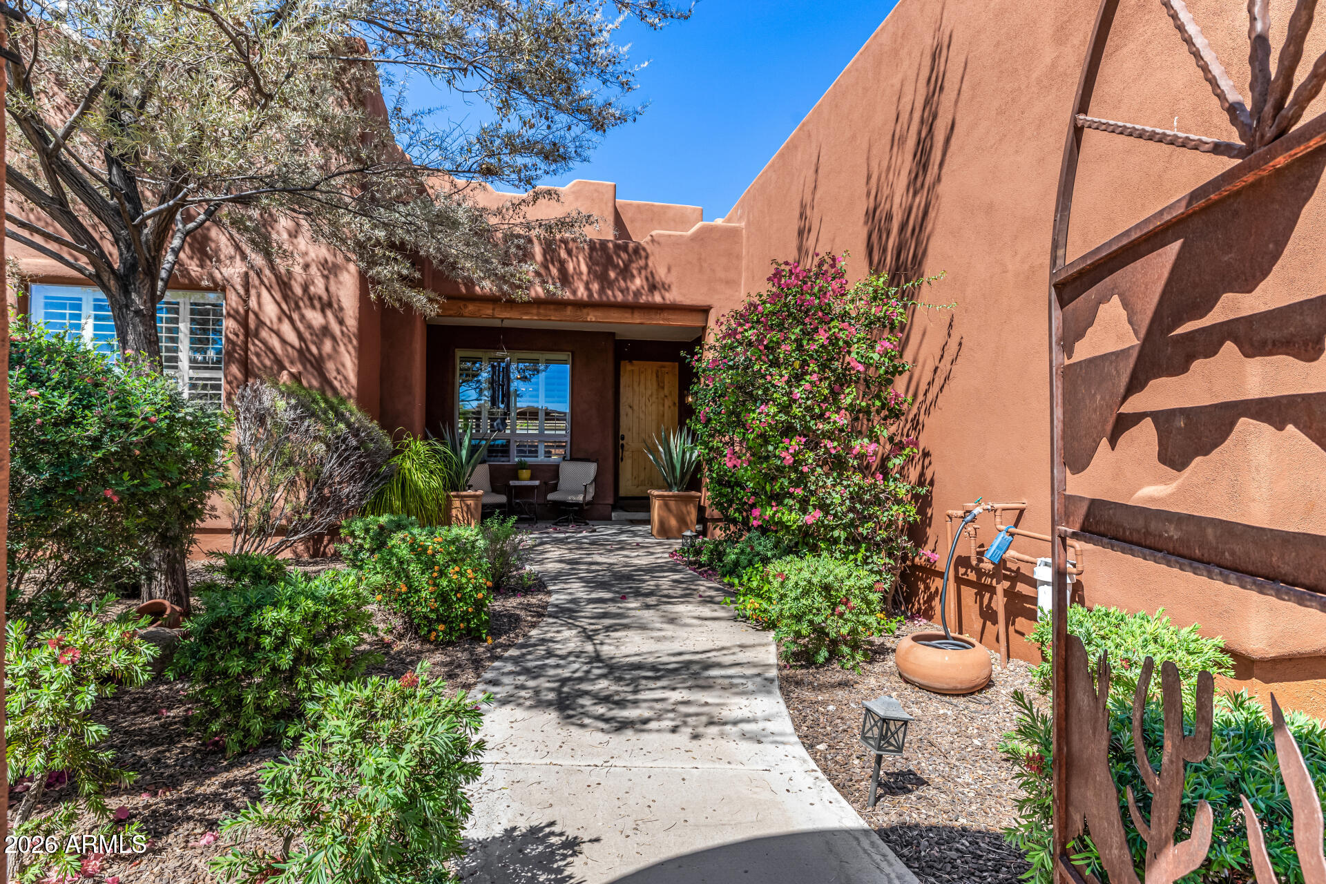 2324 La Verna Way Phoenix, AZ 85086 - Photo 10 of 79 09-La Verna