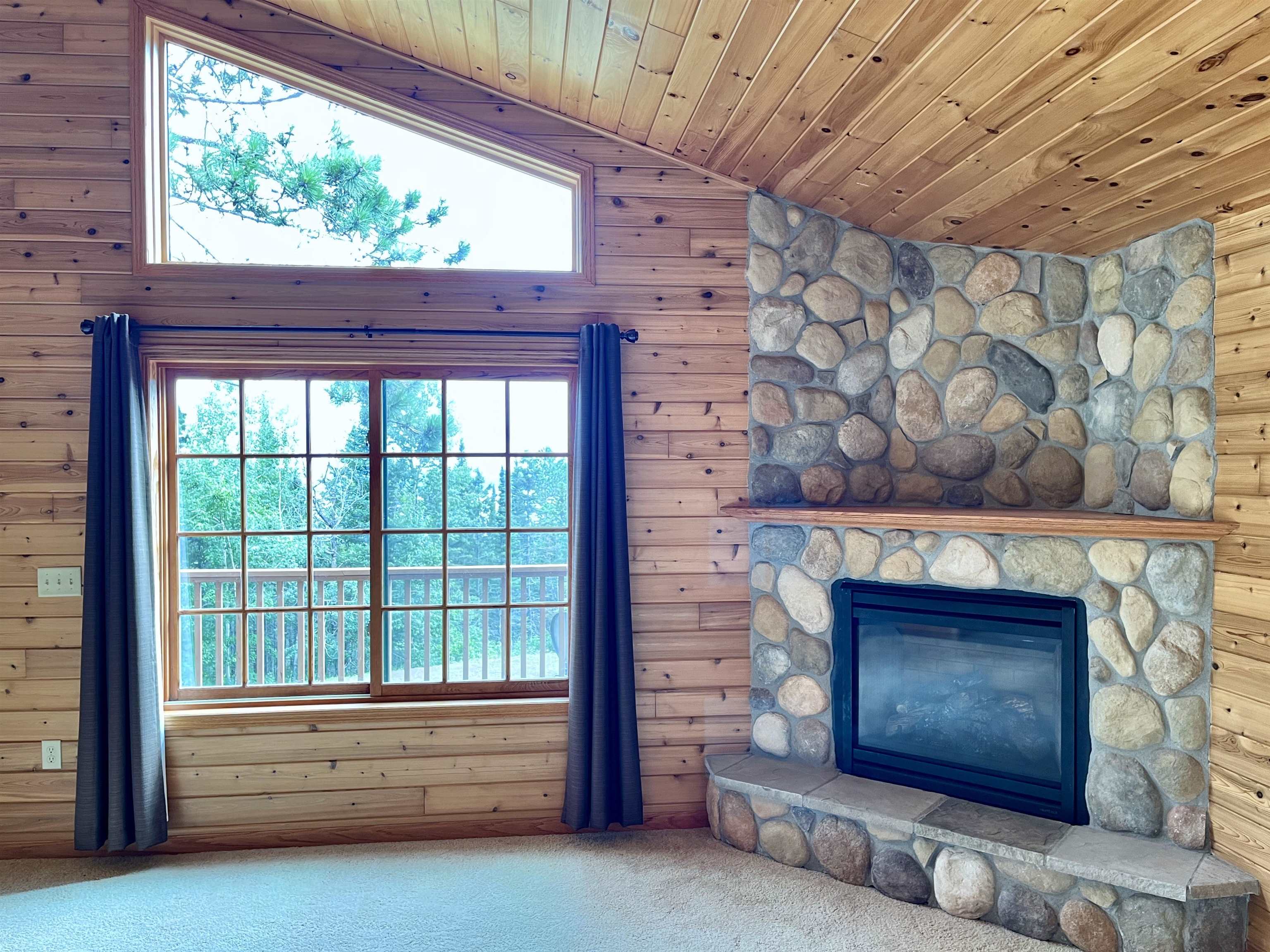32 Lookout Road Grand Marais, MN 55604 - Photo 10 of 30 Gallery Image 10