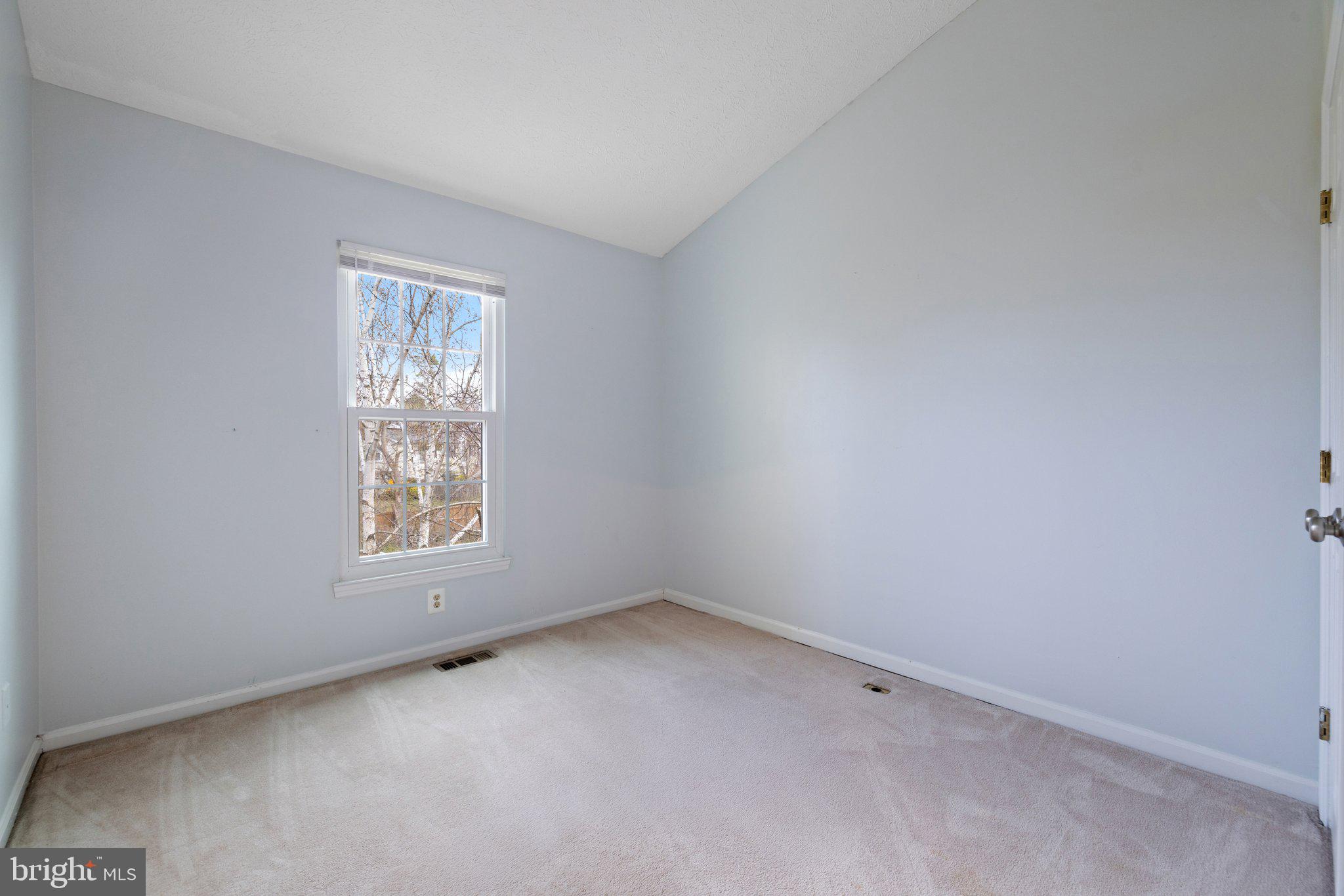 14092 Winding Ridge Lane Centreville, VA 20121 - Photo 34 of 45 Bedroom #3