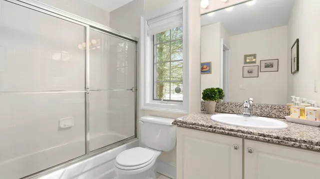 $30,000 | 42 Towhee Trail, East Hampton, NY 11937