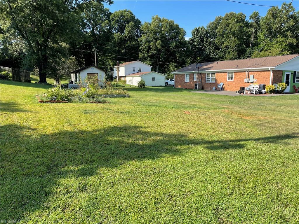 265 Butner Road King, NC 27021 - Photo 4 of 32 Gallery Image 4
