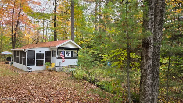 $79,900 | 76 Stone Road, Hadley, NY 12835