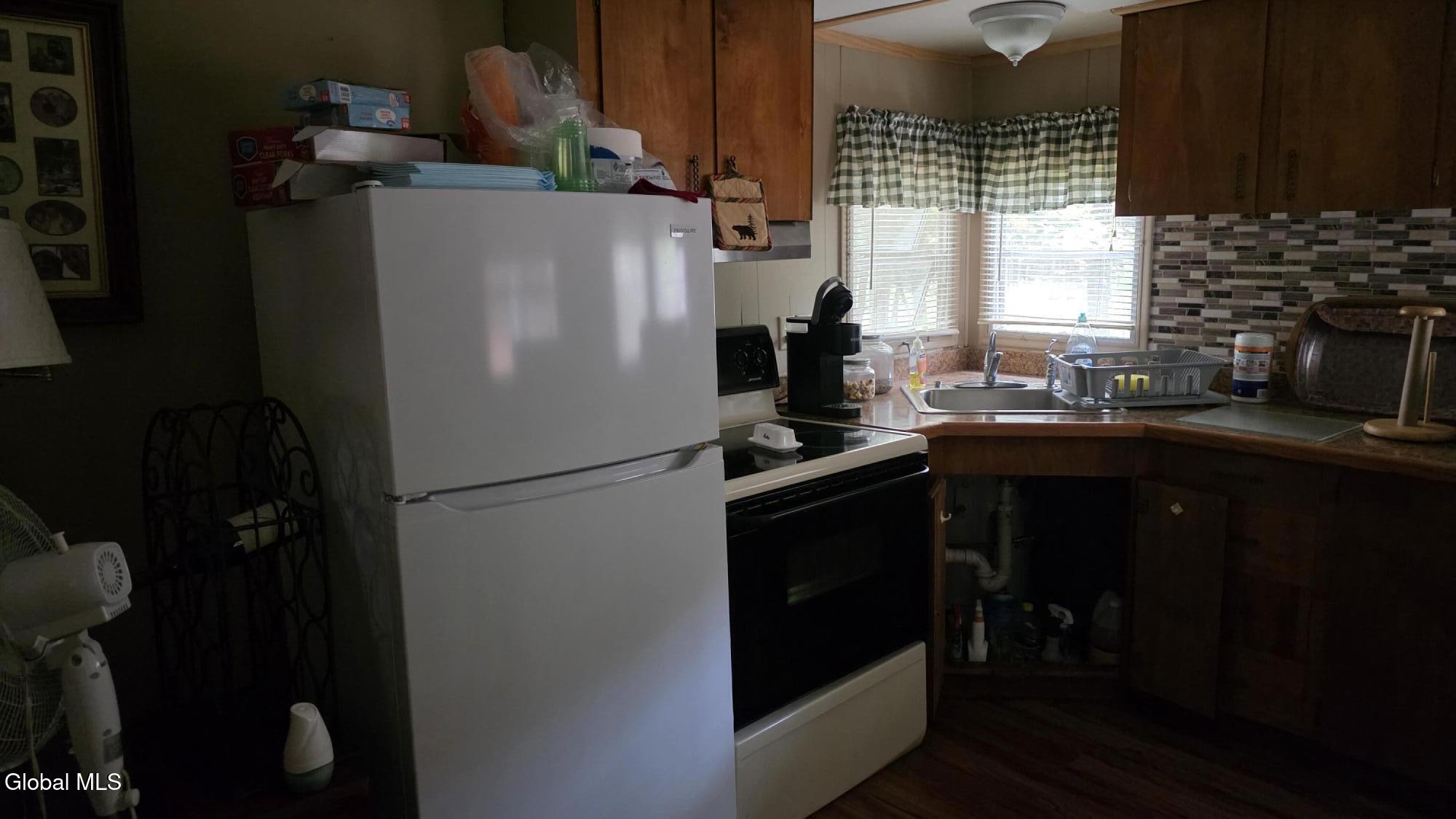 76 Stone Road Hadley, NY 12835 - Photo 6 of 17 20251007_123142