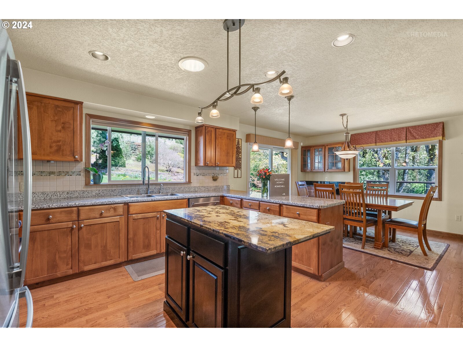 45640 Northwest David Hill Road Forest Grove, OR 97116 - Photo 13 of 48 Gallery Image 13