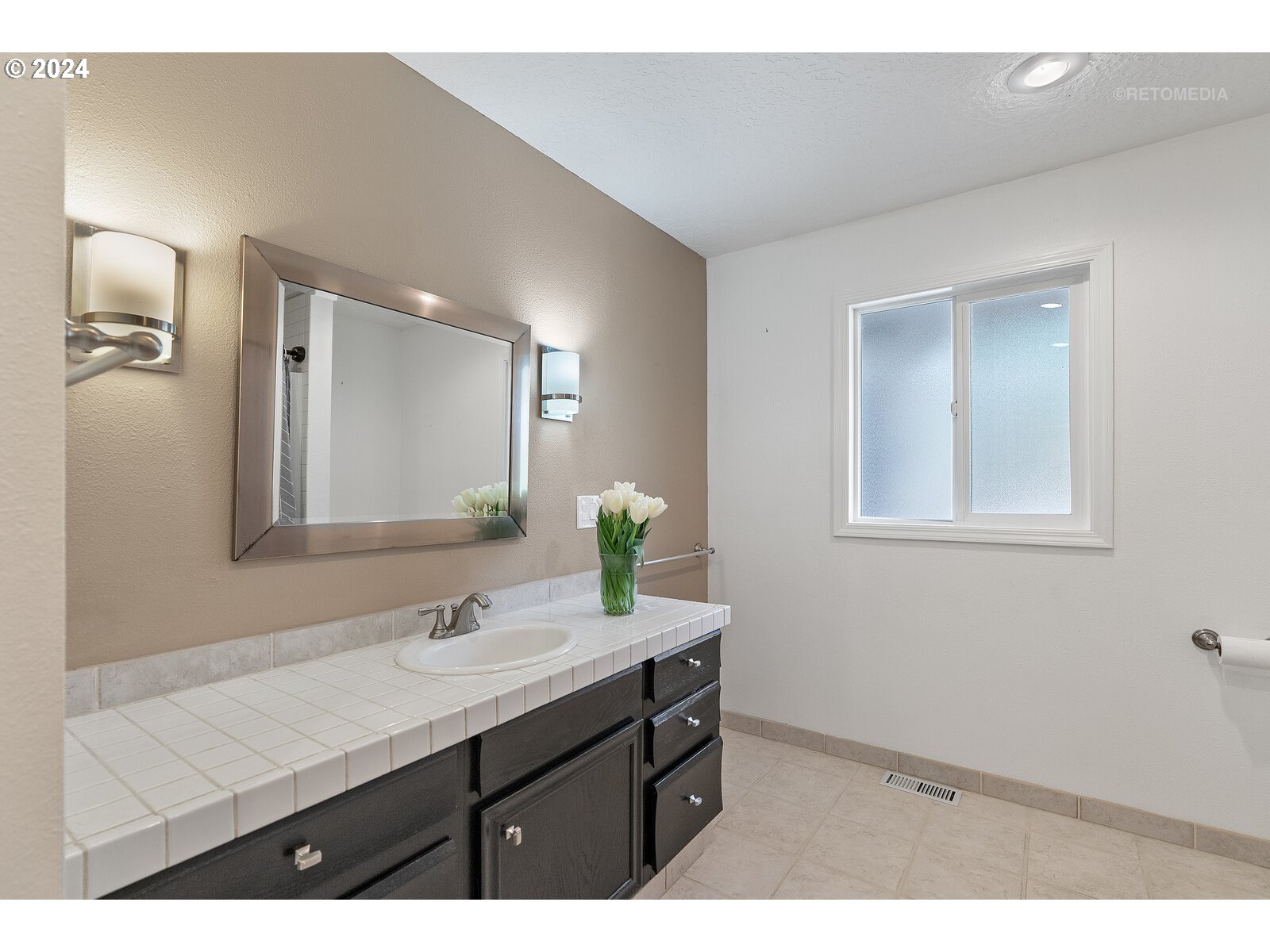 45640 Northwest David Hill Road Forest Grove, OR 97116 - Photo 21 of 48 Gallery Image 21
