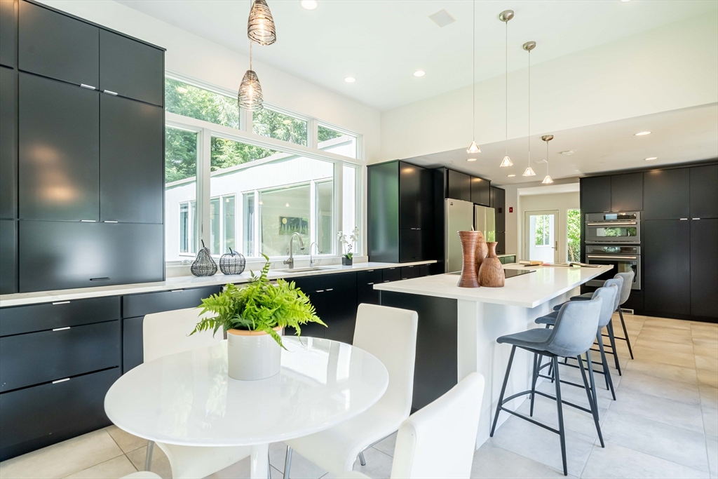 5 Moon Hill Road Lexington, MA 02421 - Photo 14 of 42