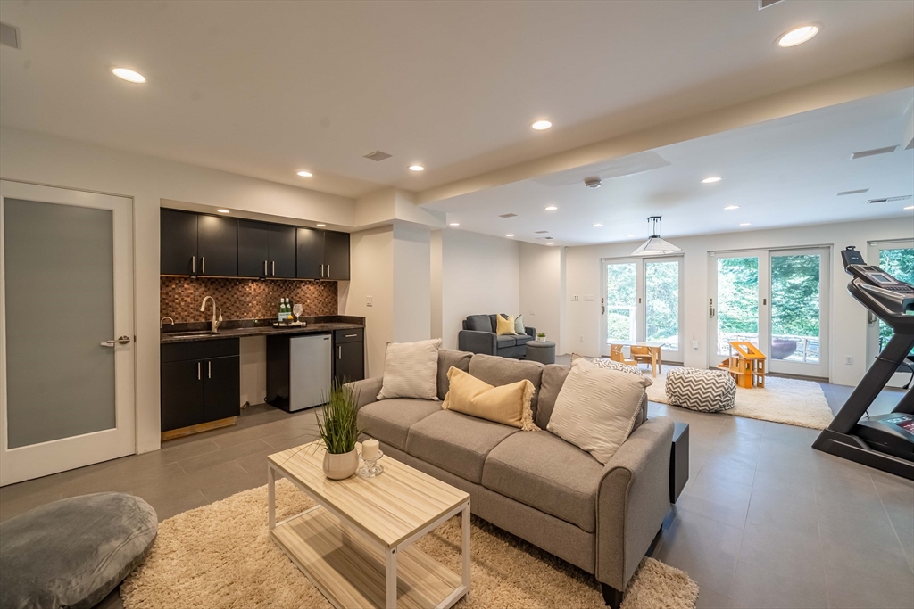 5 Moon Hill Road Lexington, MA 02421 - Photo 35 of 42