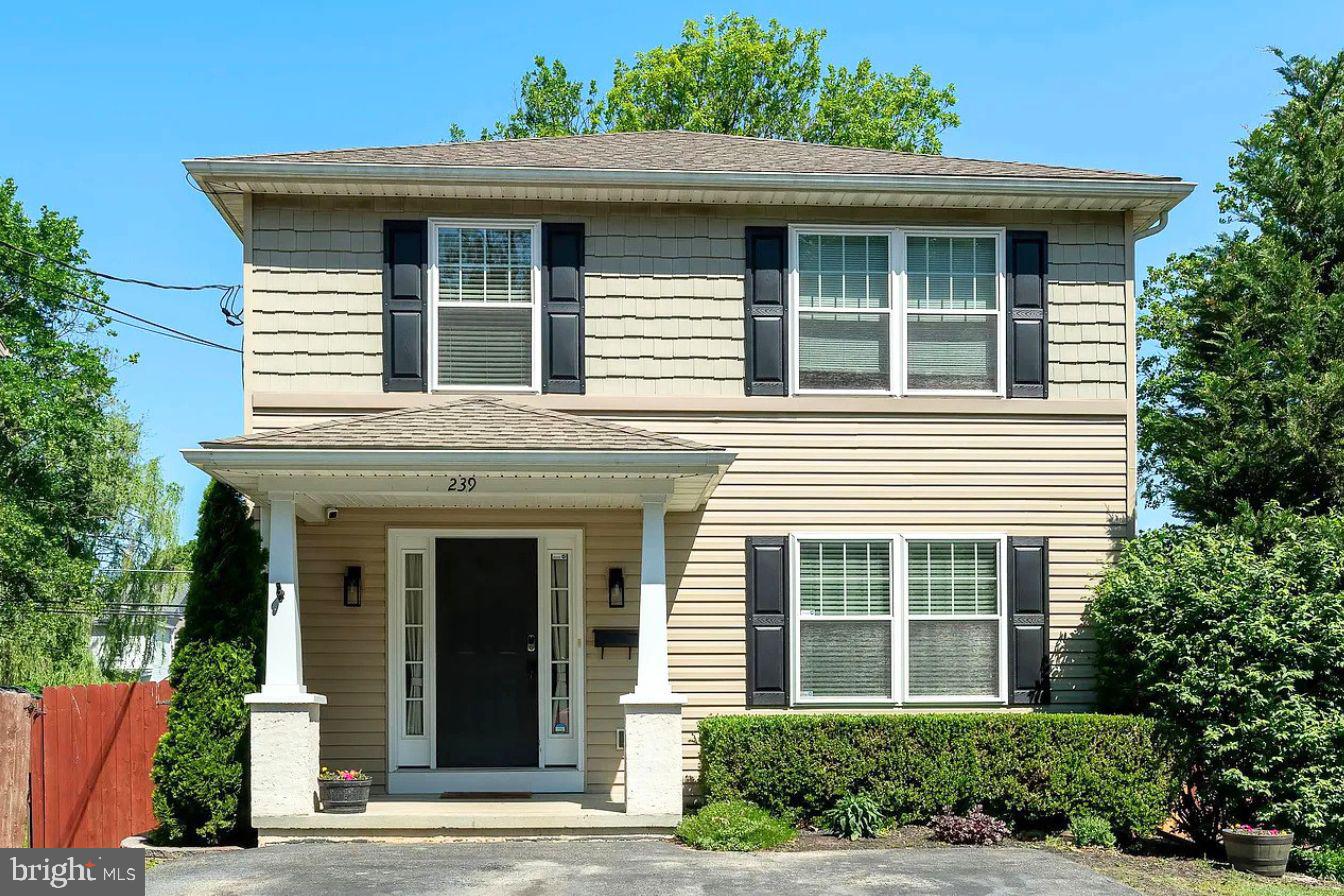 239 Railroad Avenue Ephrata, PA 17522 - Photo 1 of 1