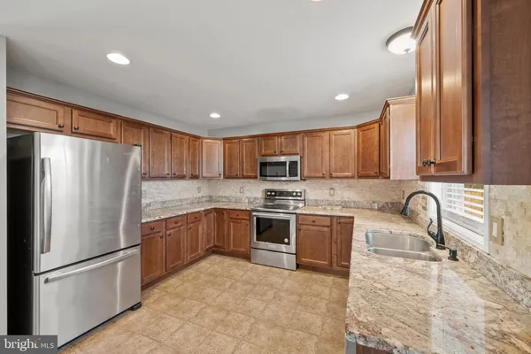 $440,000 | 239 Railroad Avenue, Ephrata, PA 17522