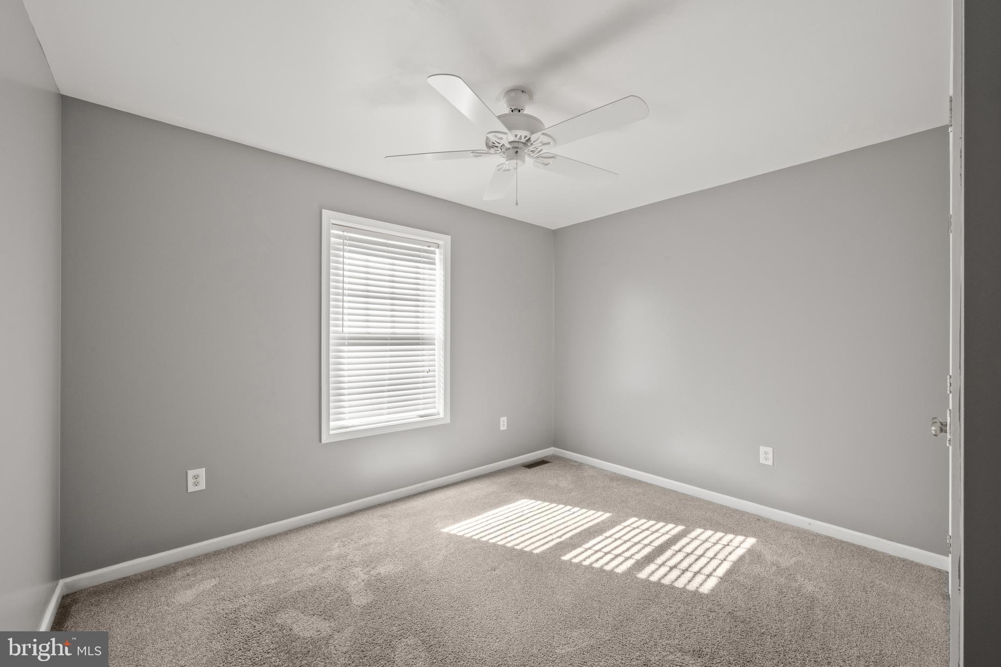 239 Railroad Avenue Ephrata, PA 17522 - Photo 15 of 35
