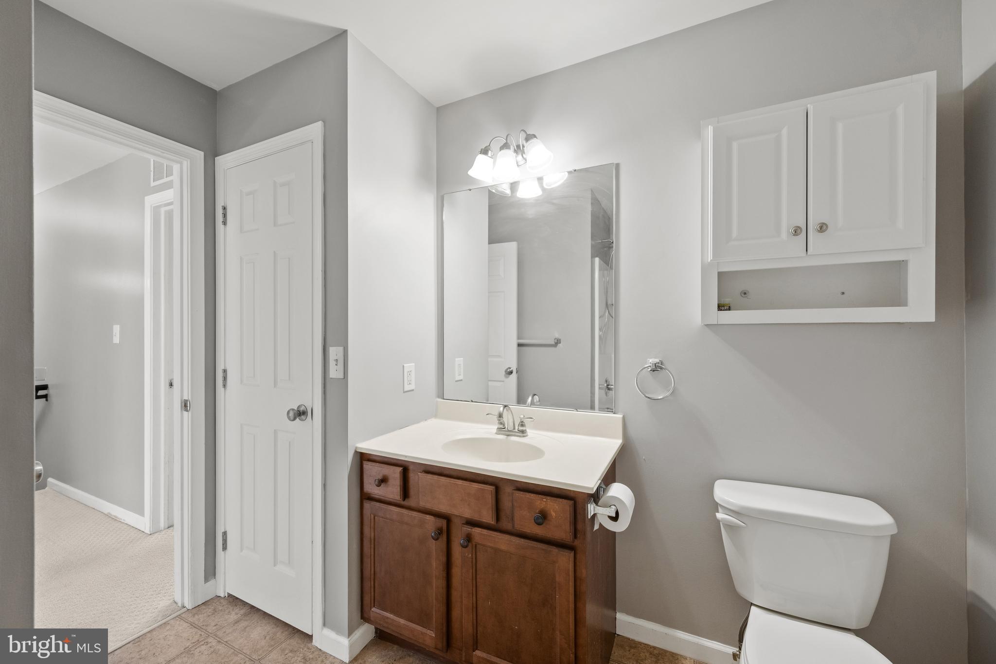 239 Railroad Avenue Ephrata, PA 17522 - Photo 21 of 35