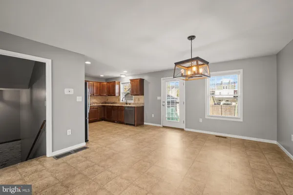 $440,000 | 239 Railroad Avenue, Ephrata, PA 17522