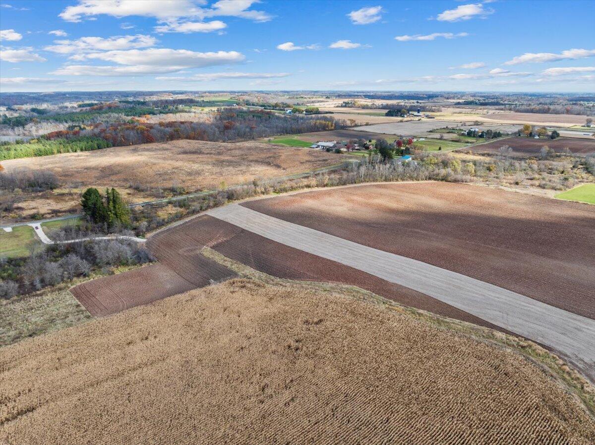 W5197 Green Tree Road Plymouth, WI 53073 - Photo 12 of 37 Driveway Installed