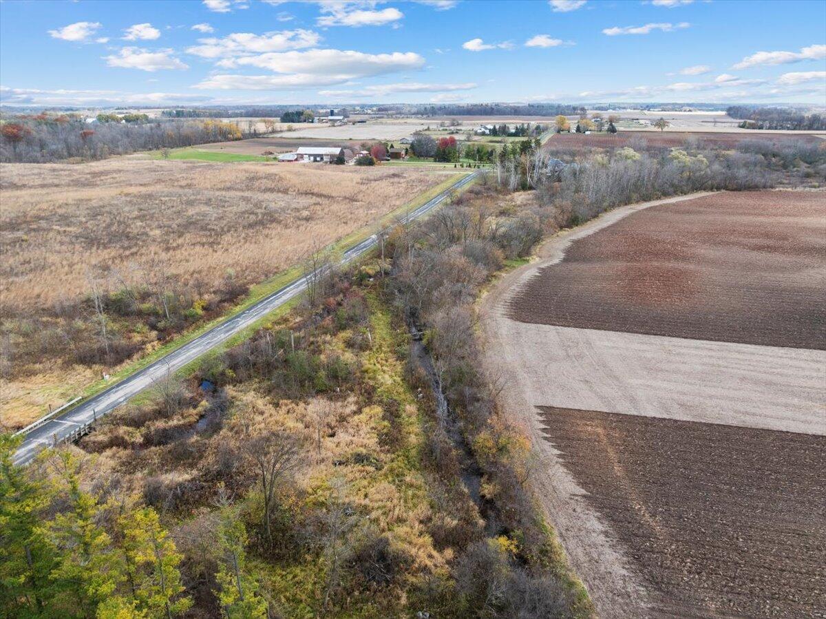 W5197 Green Tree Road Plymouth, WI 53073 - Photo 29 of 37 Views from Above