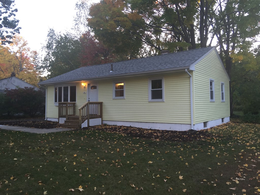 98 Ferncliff Avenue Springfield, MA 01119 - Photo 1 of 27 Gallery Image 1