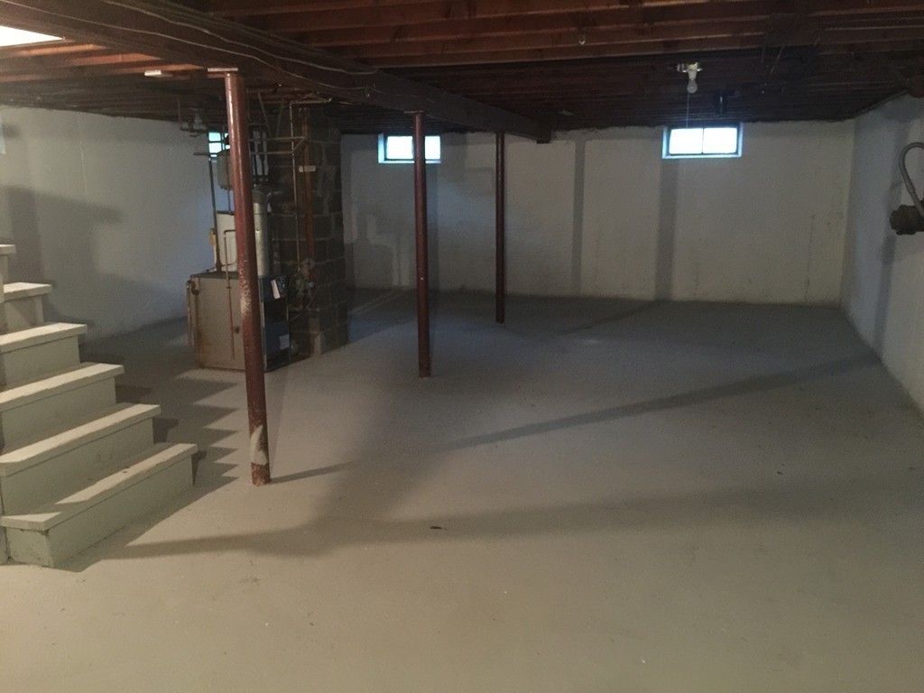 98 Ferncliff Avenue Springfield, MA 01119 - Photo 19 of 27 Gallery Image 19