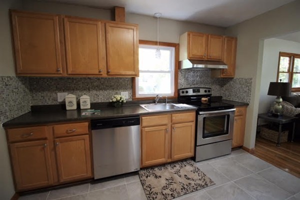 98 Ferncliff Avenue Springfield, MA 01119 - Photo 8 of 27 Gallery Image 8