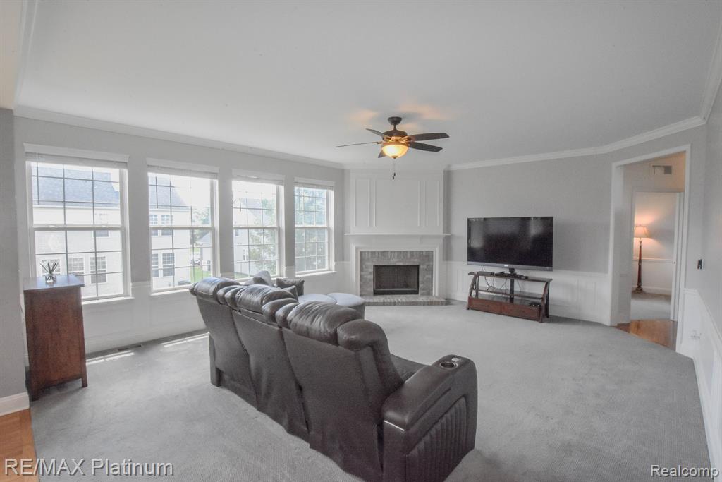 4237 Merriman Loop Howell, MI 48843 - Photo 6 of 56