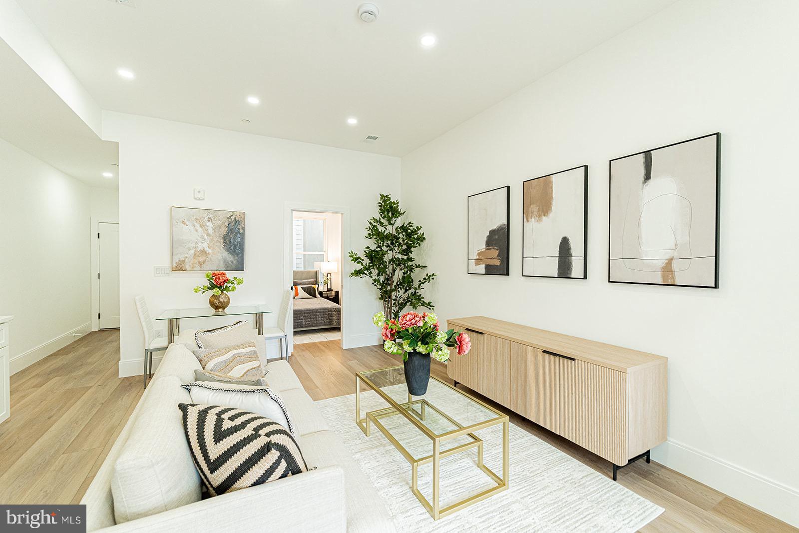 2517 Ontario Road Northwest, Unit 5 Washington, DC 20009 - Photo 9 of 27