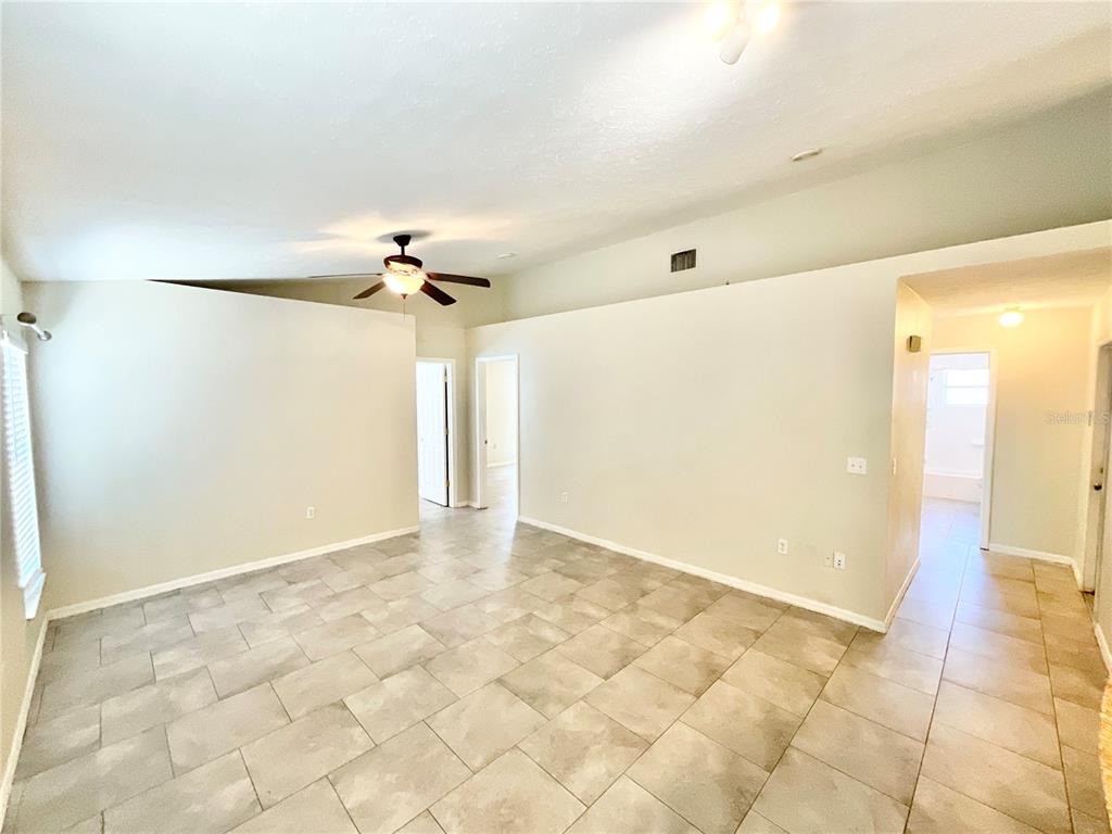 7831 Barclay Road New Port Richey, FL 34654 - Photo 5 of 34