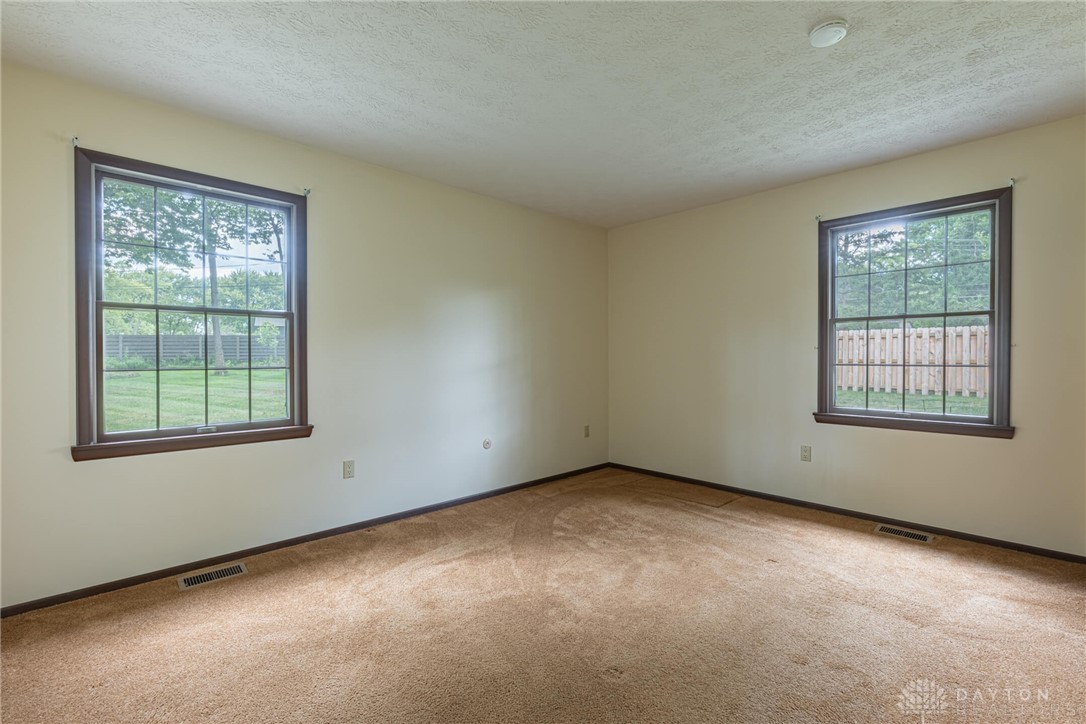 5637 Brampton Road Dayton, OH 45429 - Photo 31 of 48 Bdrm 2