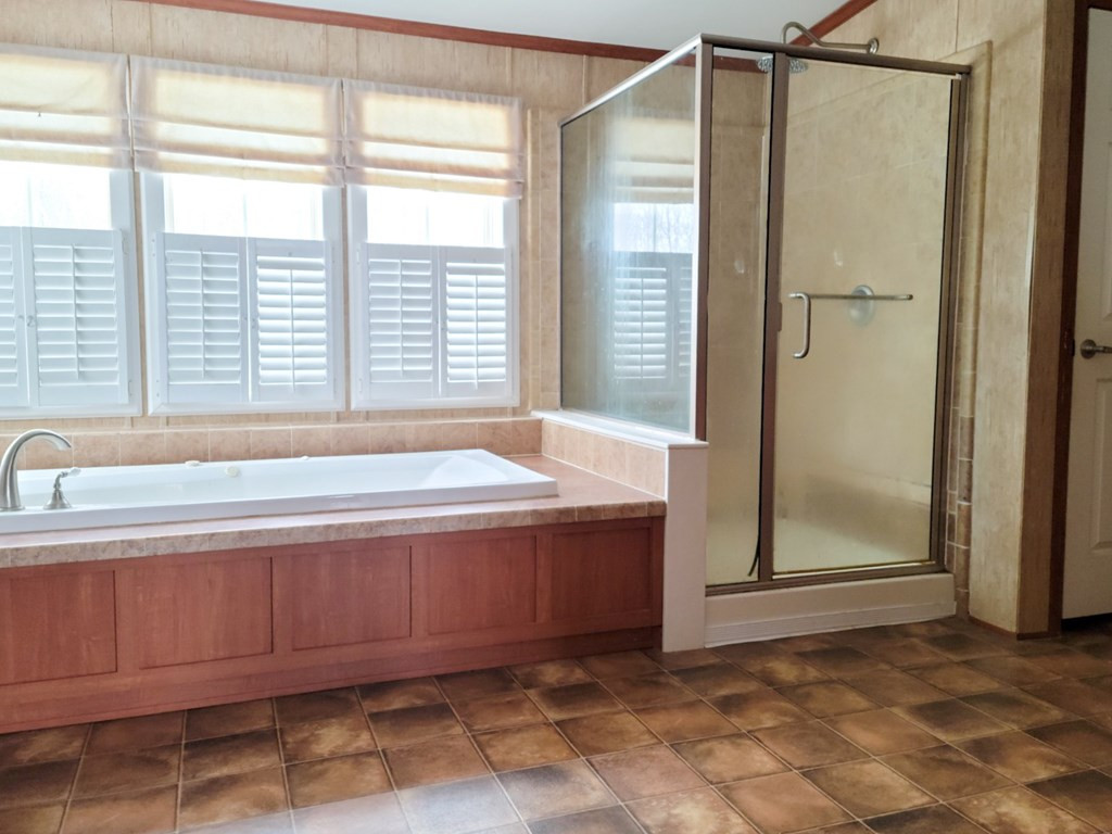 1026 Irona Road Altona, NY 12910 - Photo 17 of 30 Gallery Image 17