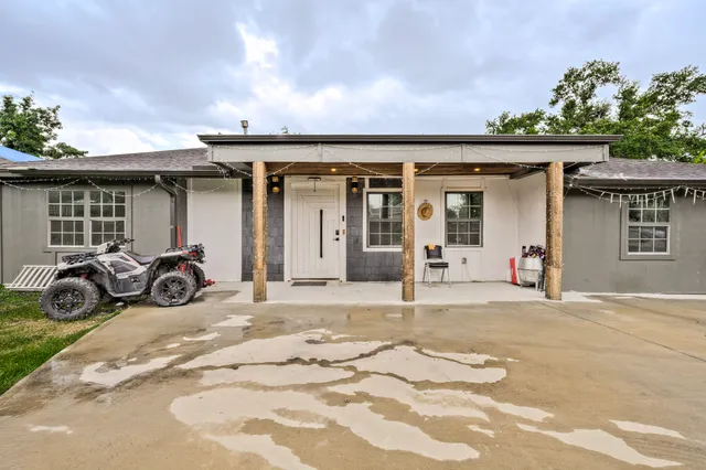 a view of a car garage