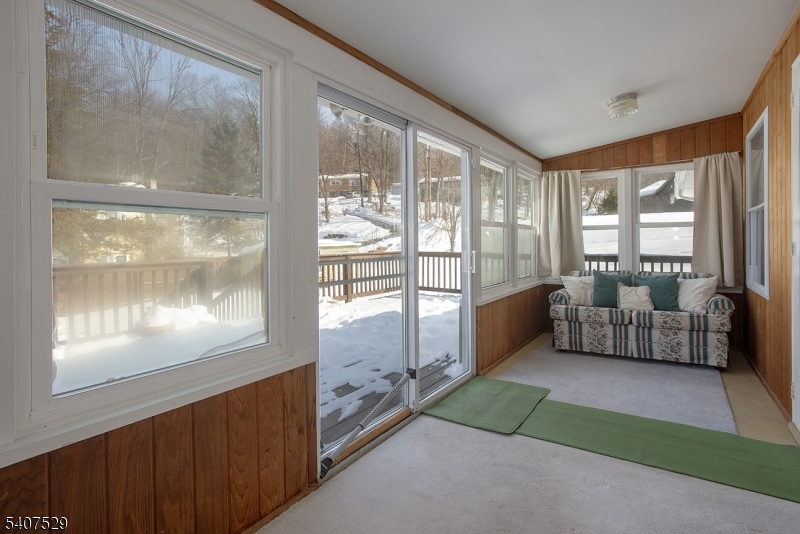 21 Spring Street Ogdensburg, NJ 07439 - Photo 15 of 20