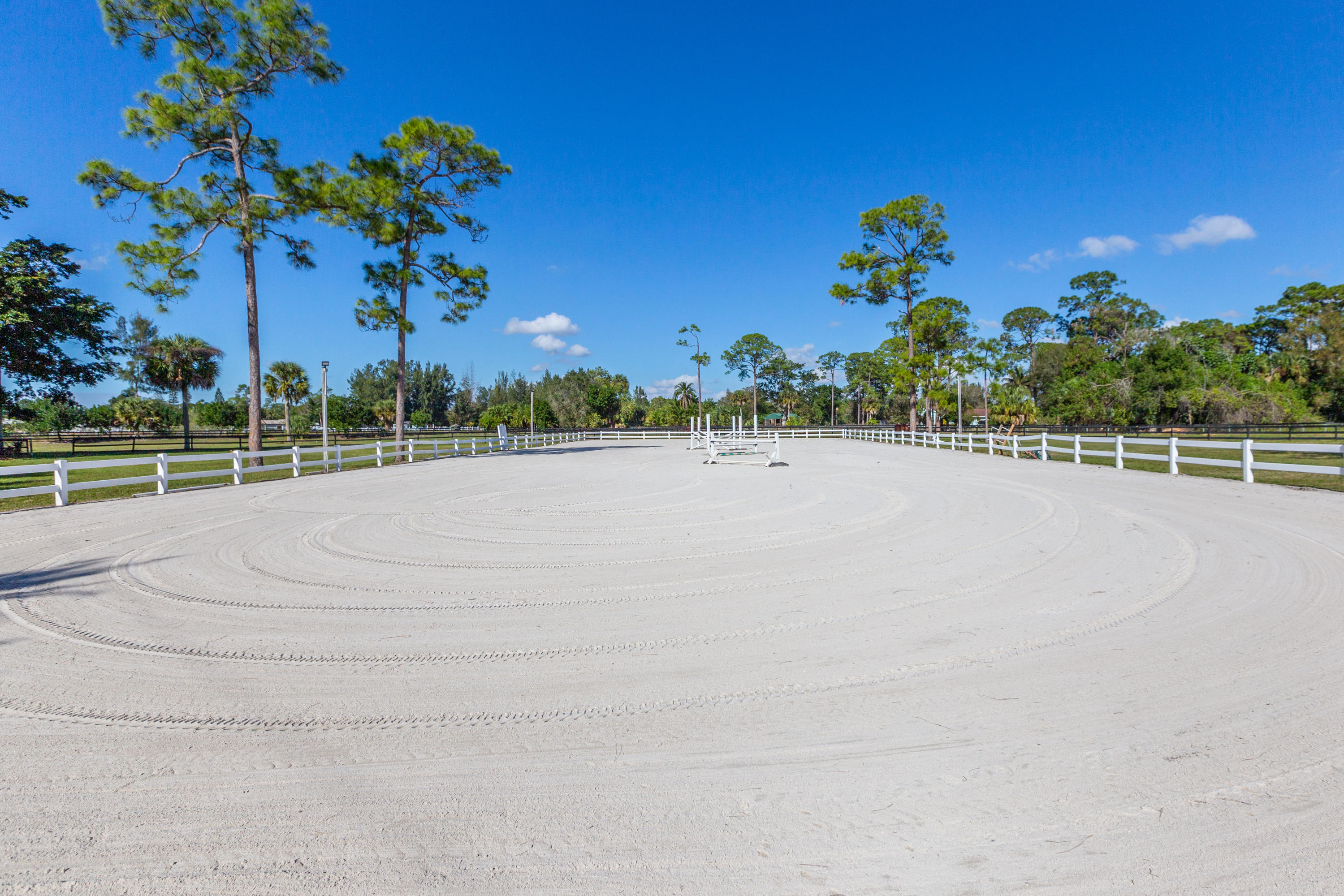 3765 E Road Loxahatchee, FL 33470 - Photo 12 of 42 Print - 3765 E Road-14