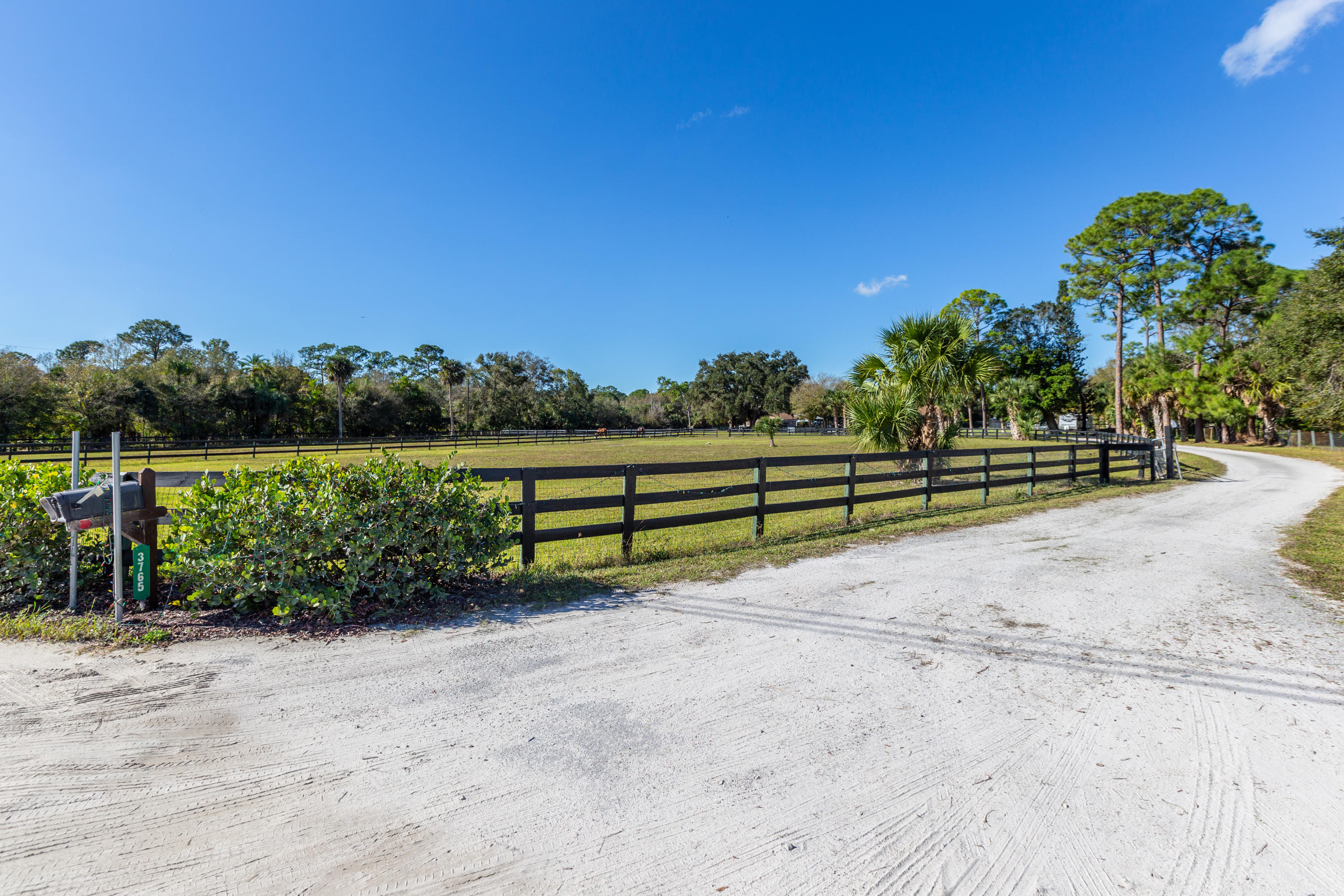 3765 E Road Loxahatchee, FL 33470 - Photo 8 of 42 Print - 3765 E Road-1