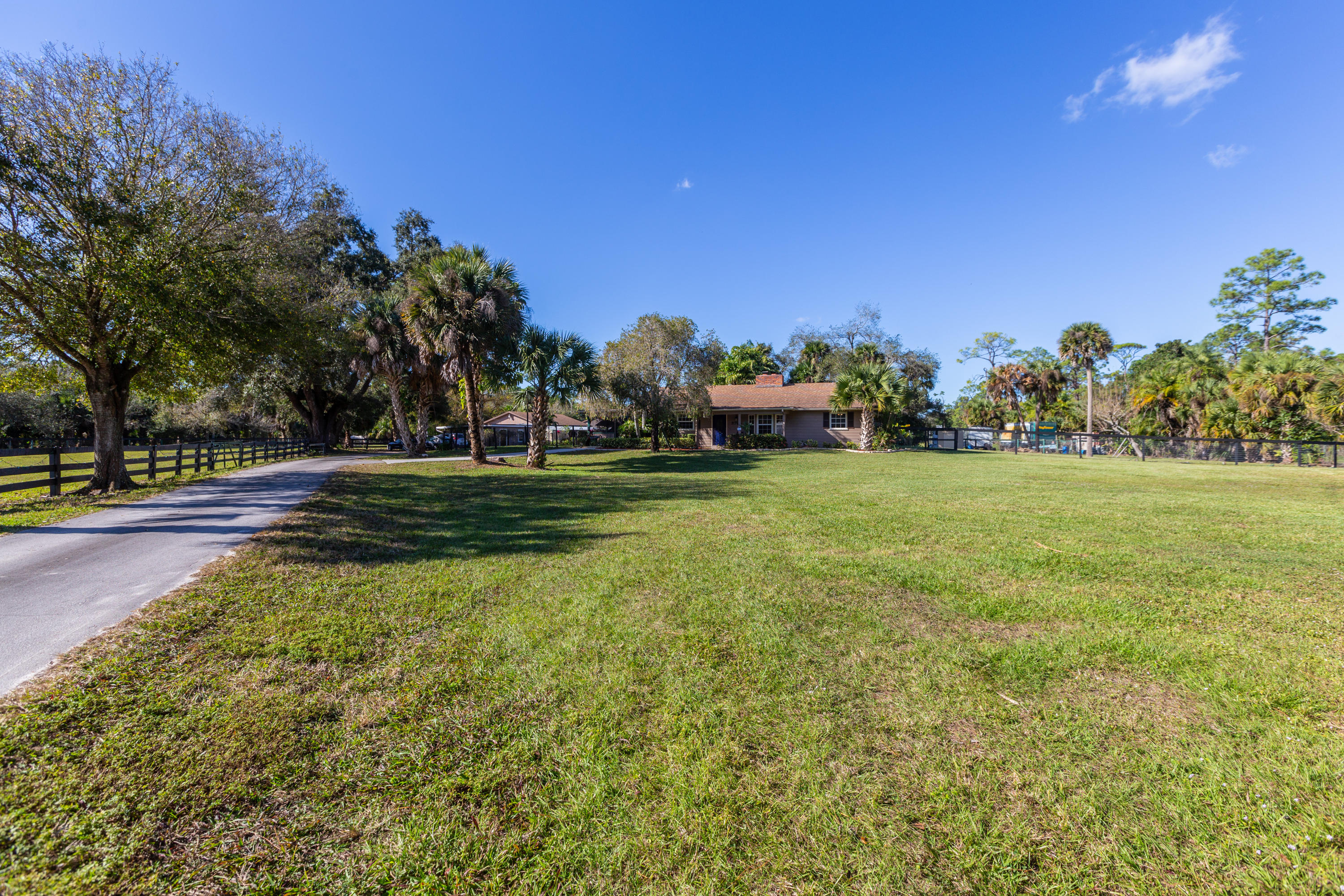 3765 E Road Loxahatchee, FL 33470 - Photo 9 of 42 Print - 3765 E Road-2