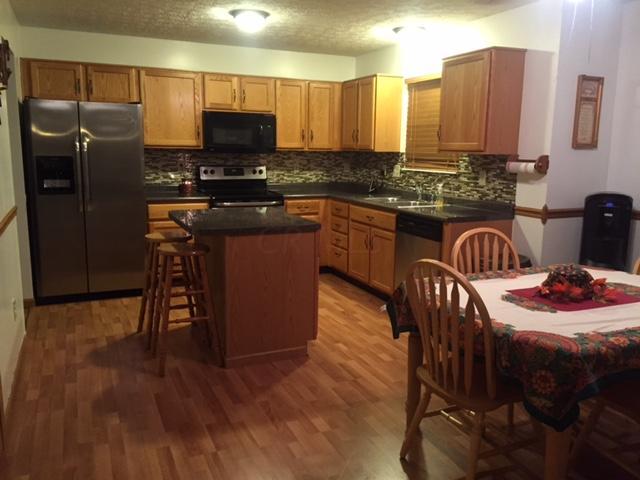 5867 Rothrock Court Galloway, OH 43119 - Photo 26 of 57 STAINLESS STEEL SIDE BY SIDE REFRIGERATOR, RANGE AND DISHWASHER!!!!