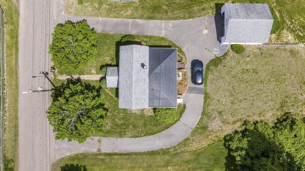 19 Ocean Avenue Rowley, MA 01969 - Photo 24 of 32