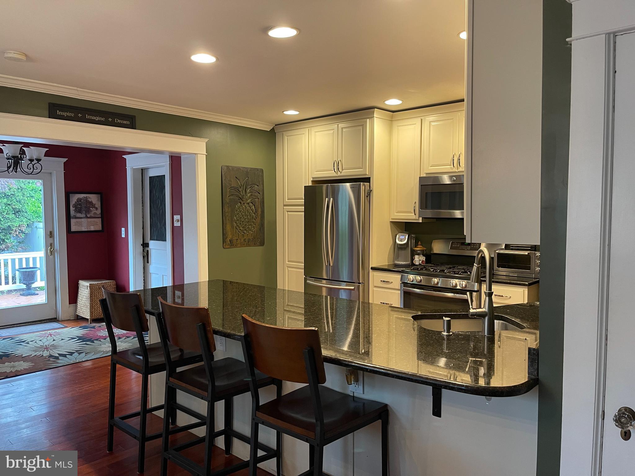 523 Country Club Road York, PA 17403 - Photo 9 of 30