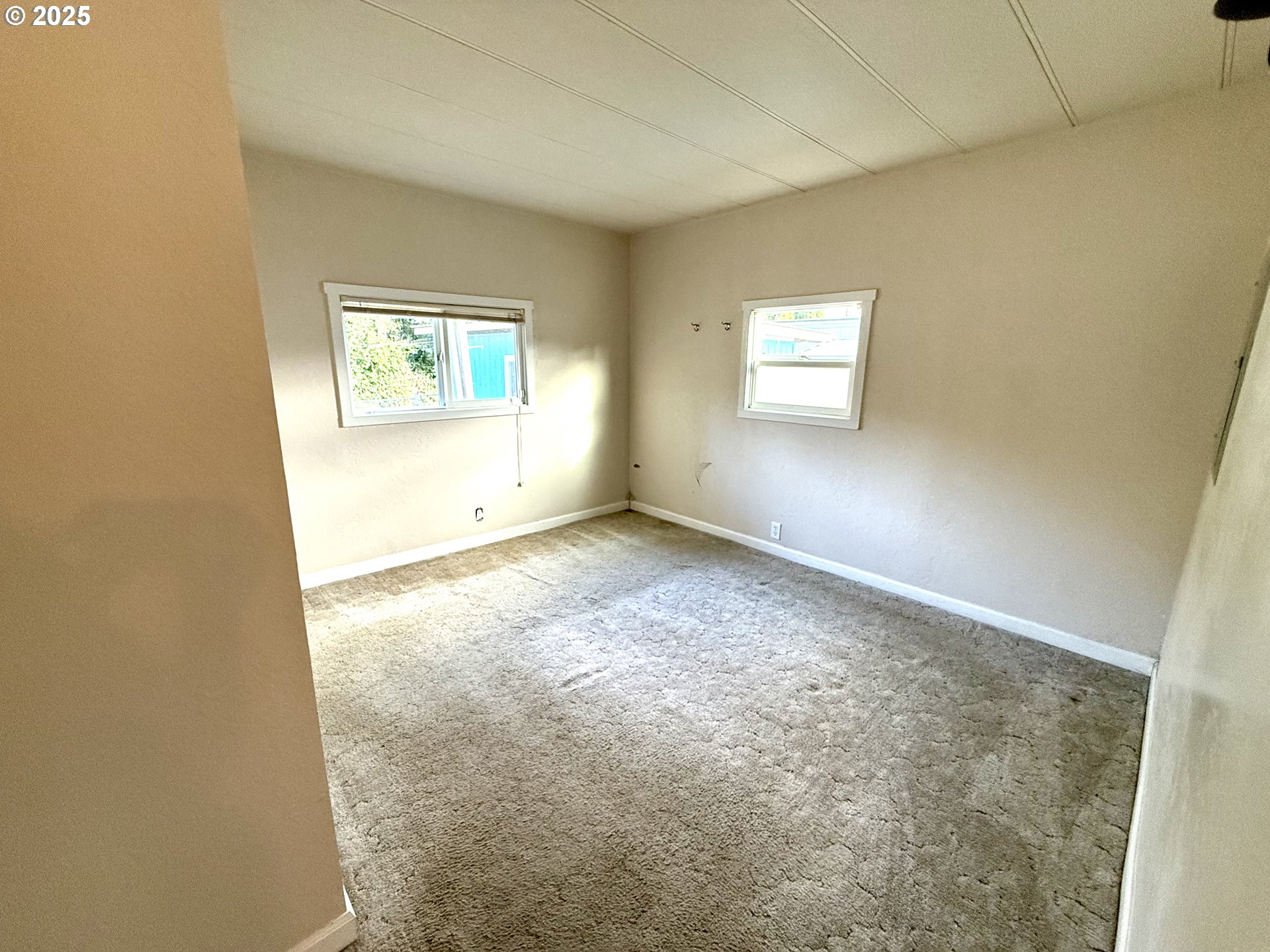 3900 Coburg Road, Unit 9 Eugene, OR 97408 - Photo 19 of 22 Gallery Image 19