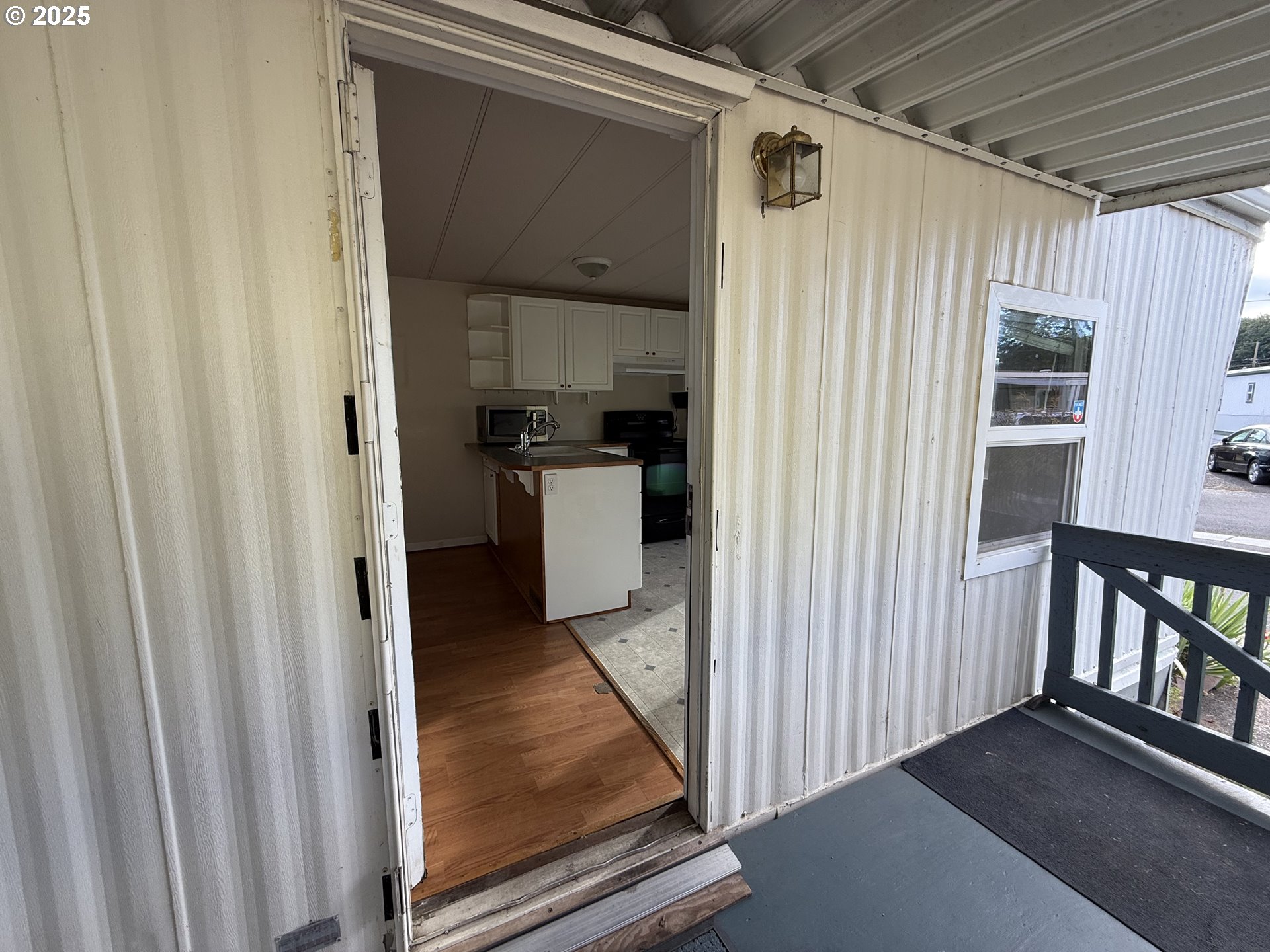3900 Coburg Road, Unit 9 Eugene, OR 97408 - Photo 9 of 22 Gallery Image 9