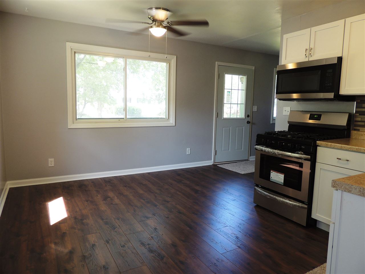 4321 Red Coat Road Rockford, IL 61109 - Photo 11 of 16 Gallery Image 11