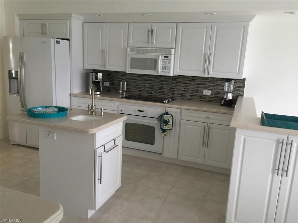 28467 Del Lago Way Bonita Springs, FL 34135 - Photo 7 of 23