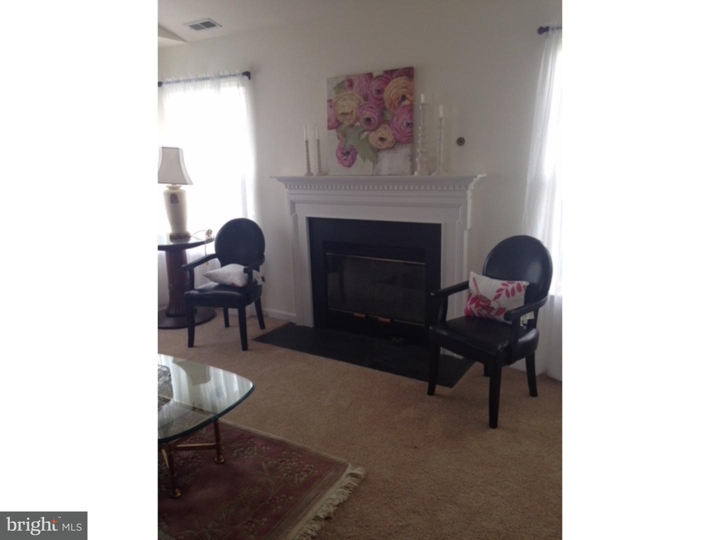 2002 Waterford Road, Unit 75 Yardley, PA 19067 - Photo 4 of 12 Gallery Image 4