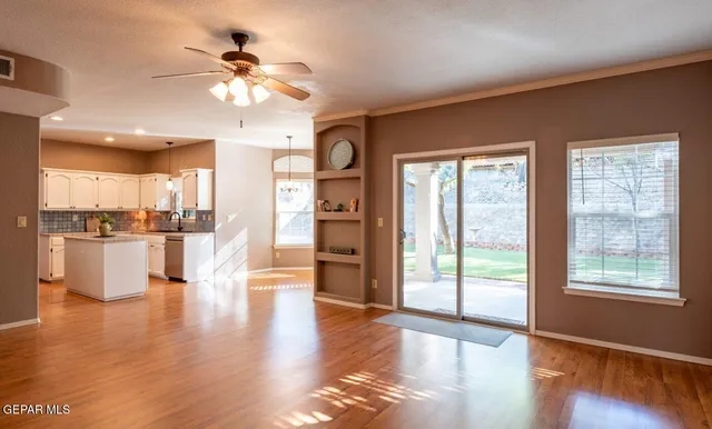 $465,000 | 5912 Via Norte Lane, El Paso, TX 79912