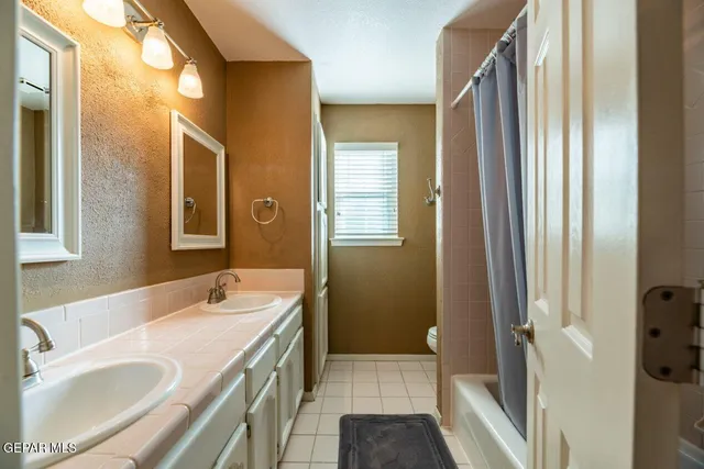 $465,000 | 5912 Via Norte Lane, El Paso, TX 79912