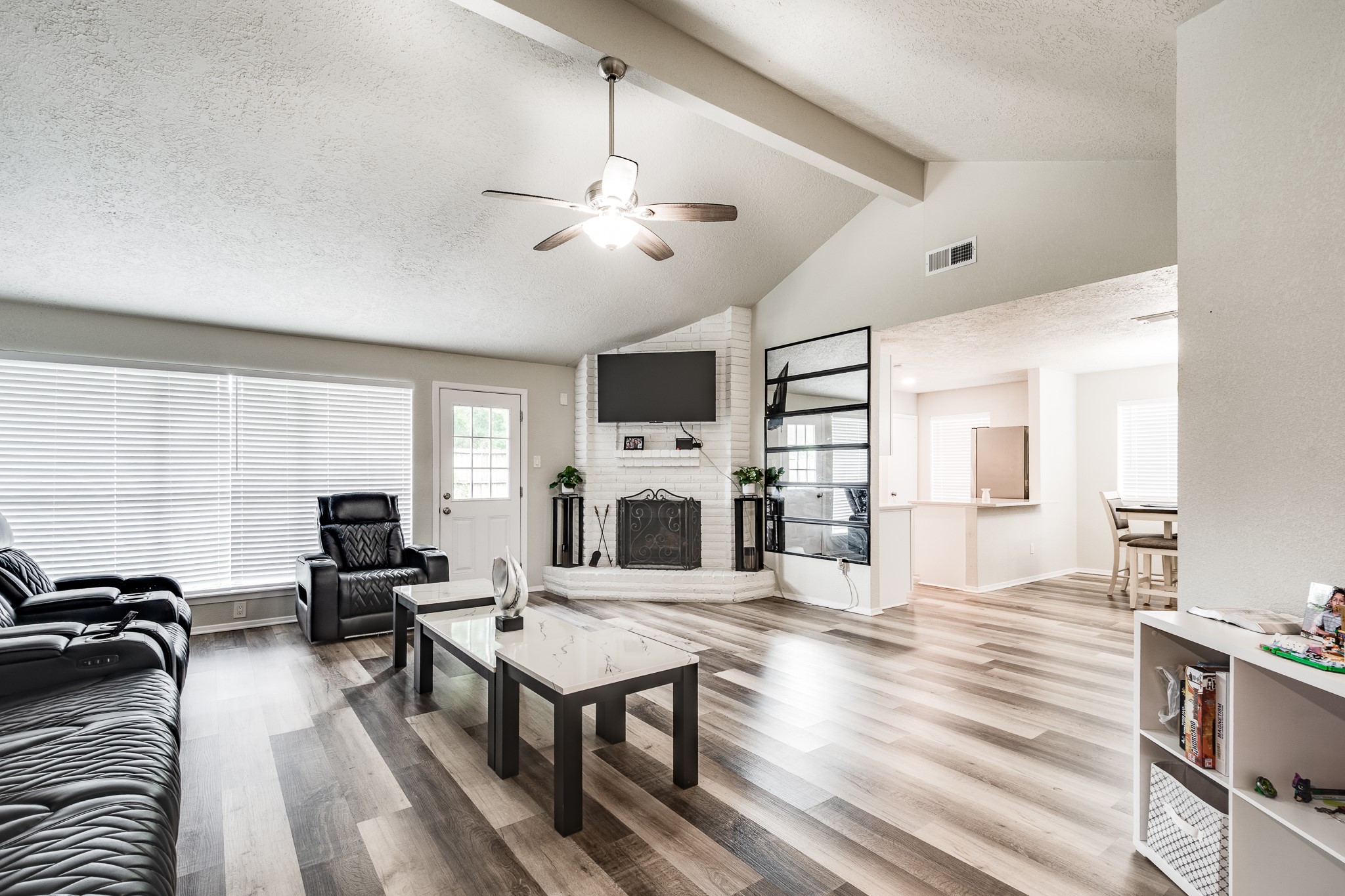 4218 Sequoia Street Baytown, TX 77521 - Photo 5 of 22