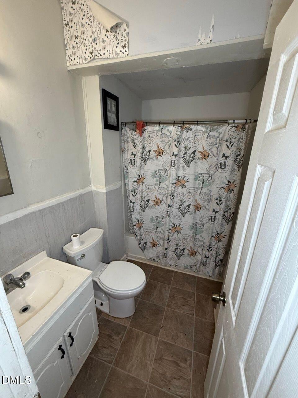 2104 Rosehill Road Fayetteville, NC 28301 - Photo 4 of 6 .