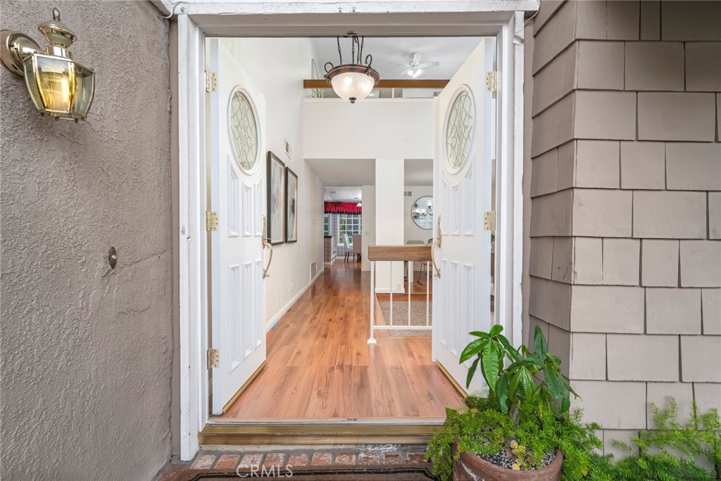 24722 Vía Del Rio Lake Forest, CA 92630 - Photo 4 of 56