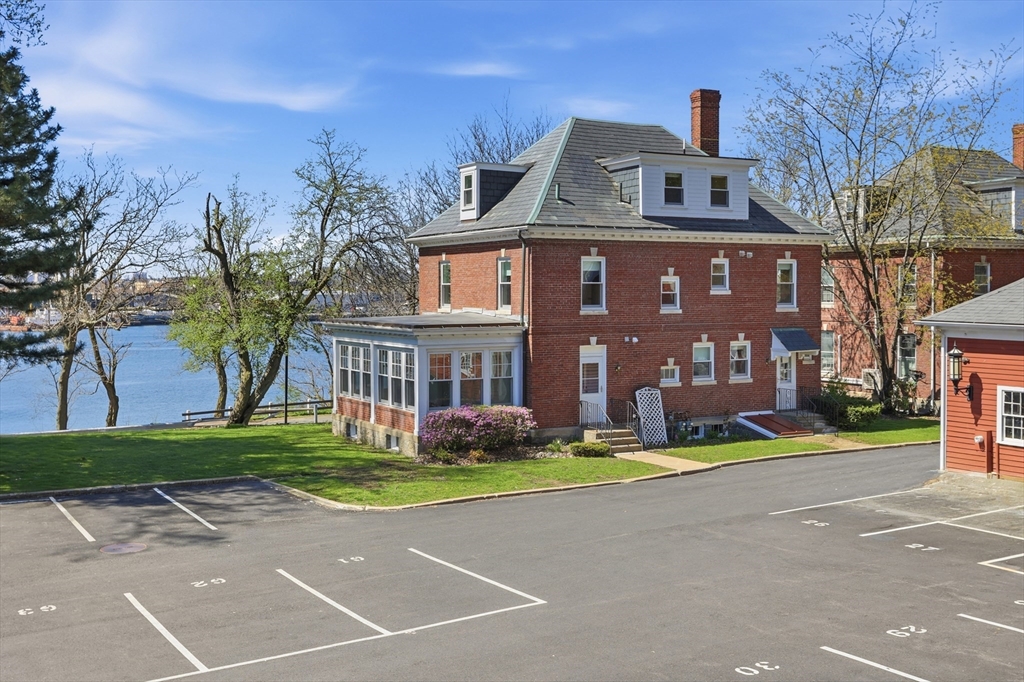 70 Commandants Way, Unit 70 Chelsea, MA 02150 - Photo 3 of 36