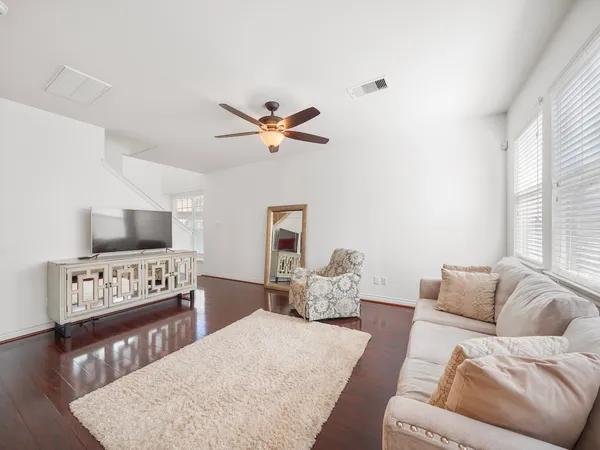 $2,300 | 78 Blue Creek Court, Spring, TX 77382