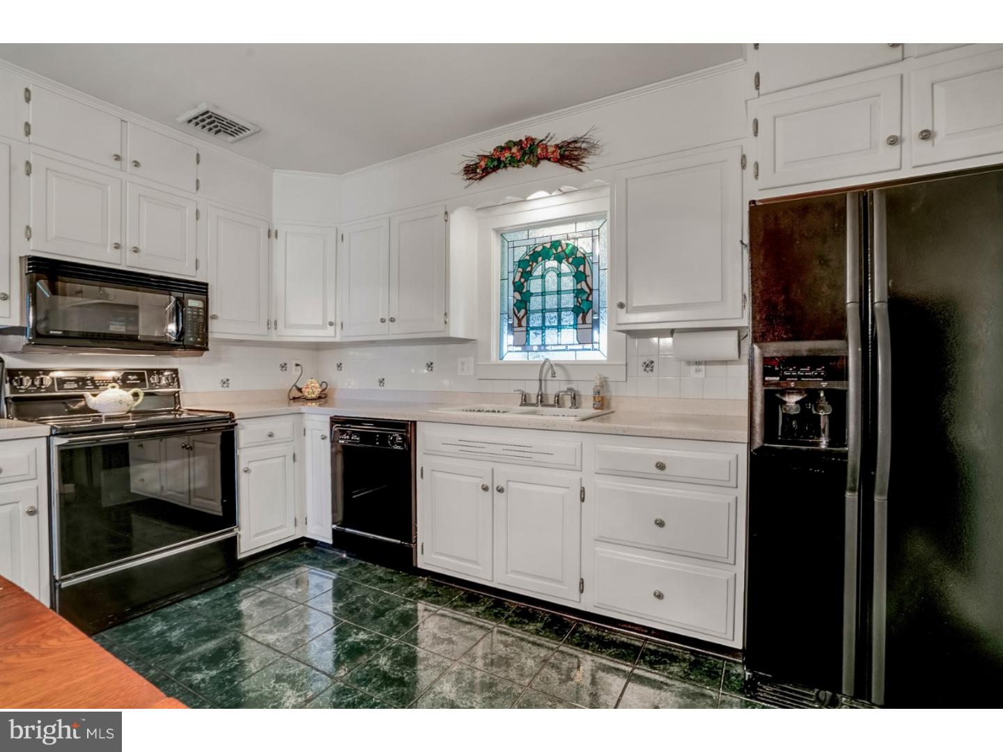 203 Hunters Run Road Honey Brook, PA 19344 - Photo 13 of 25 Gallery Image 13